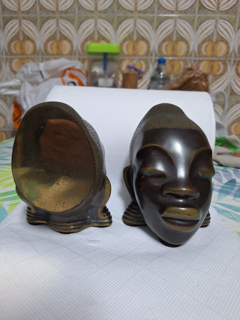 Mulheres Africanas Bronze raras