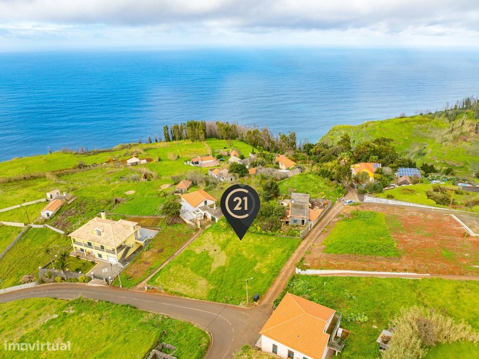 Terreno Plano para Construção - Ponta do Pargo, Madeira