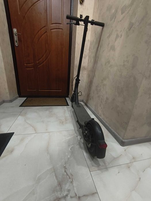 Електро самокат Xiaomi m365