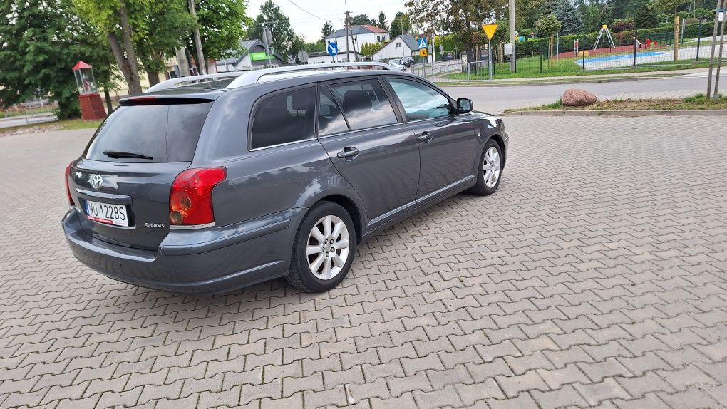 Toyota Avensis 1.8 Kombi