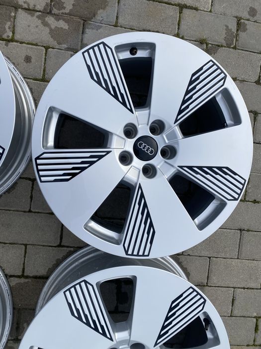 Титани диски audi 5x112 R19