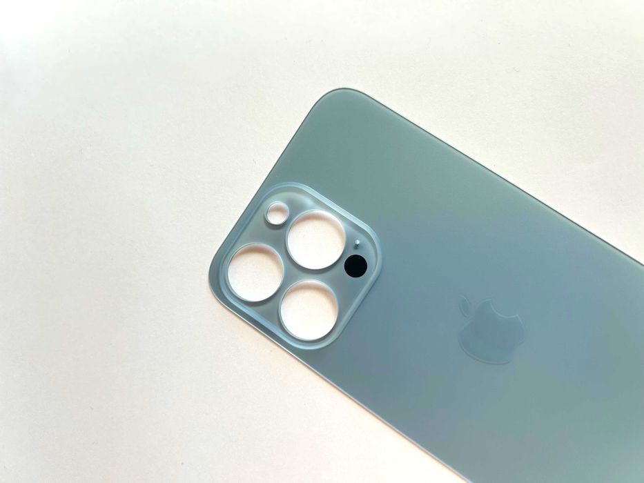 Tylna klapka Szkło Tył iPhone 13 Pro  KOLOR Błękitny/Blue big hole