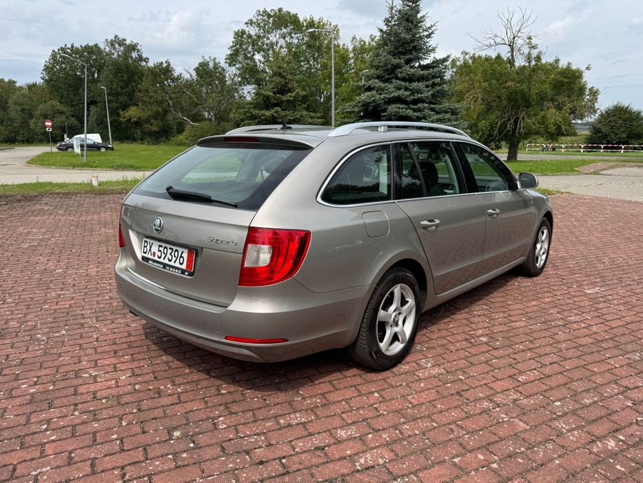 Skoda Superb 1,4  xenon Nowy rozrząd