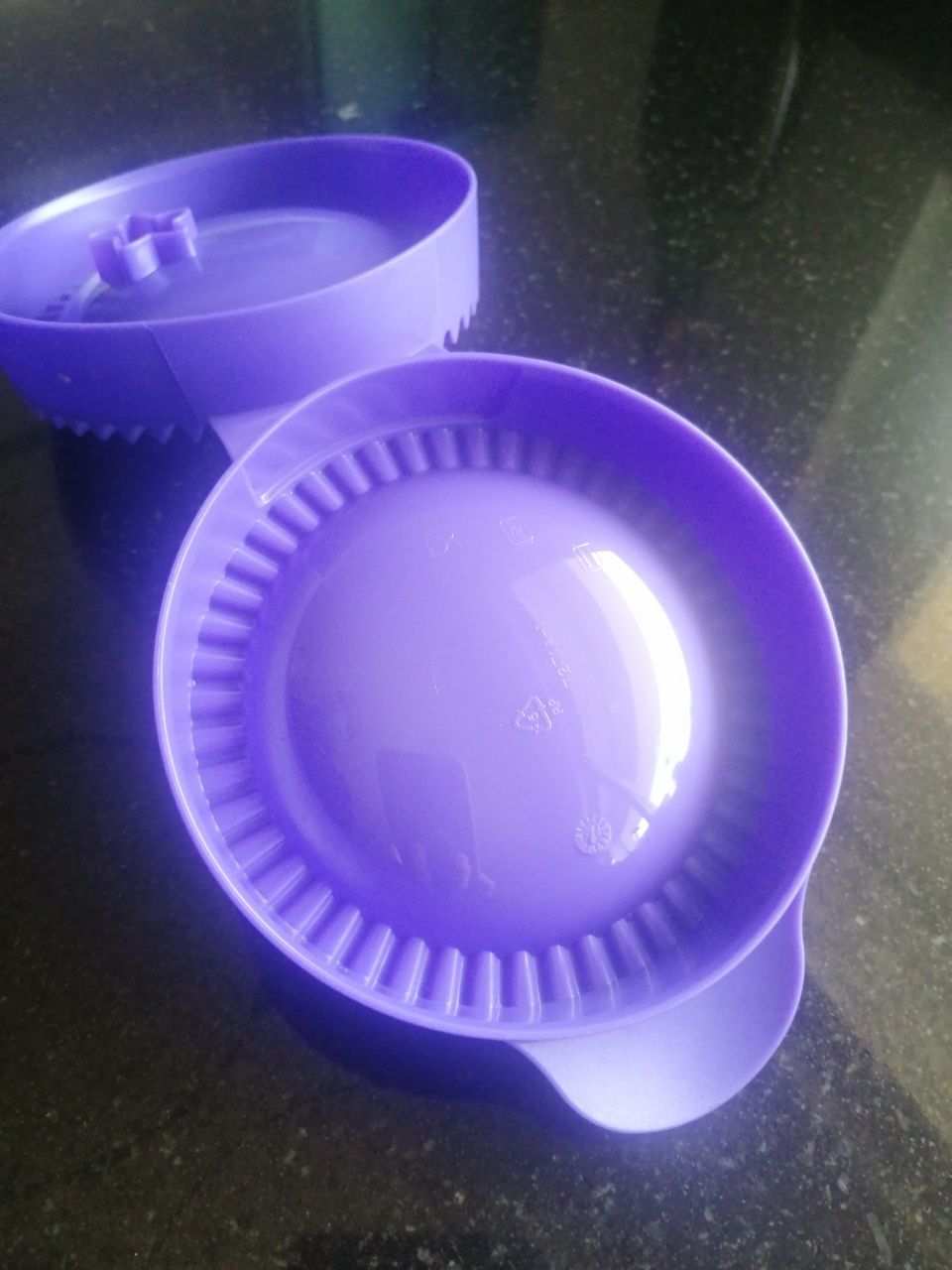 Molde para rissóis Tupperware