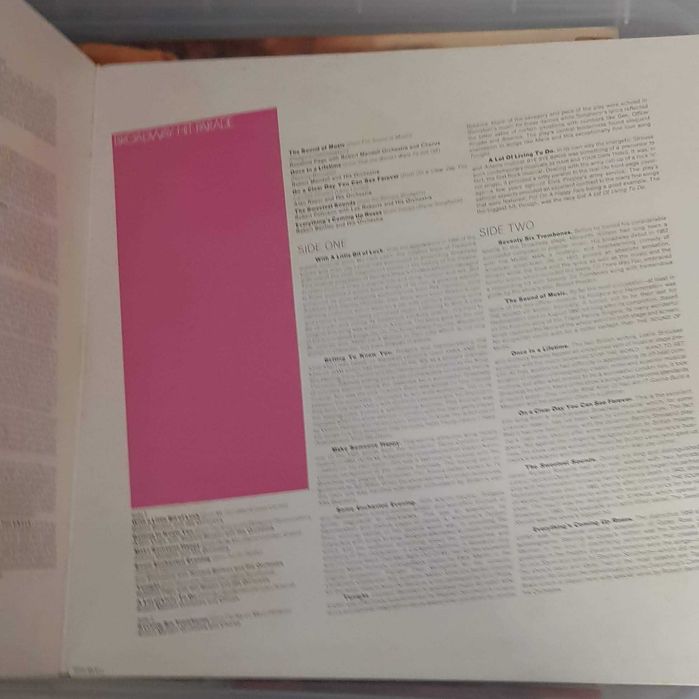 Disco vinil "World-Wide Movie And TV Hits"