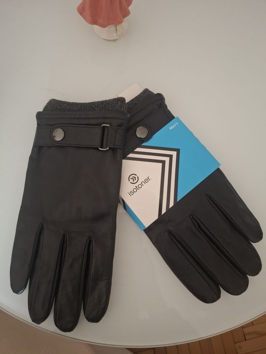 Мужские перчатки кожаные.  Чоловічі шкіряні рукавиці.