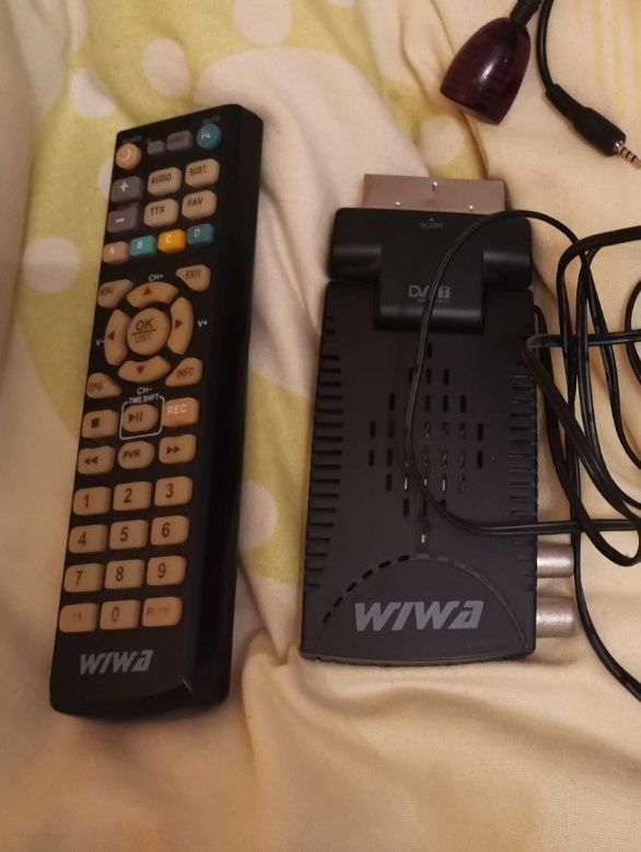 od ręki dekoder tuner WIWA HD50 DVB-T dvbt, REPUBLIKA WPOLSCE24