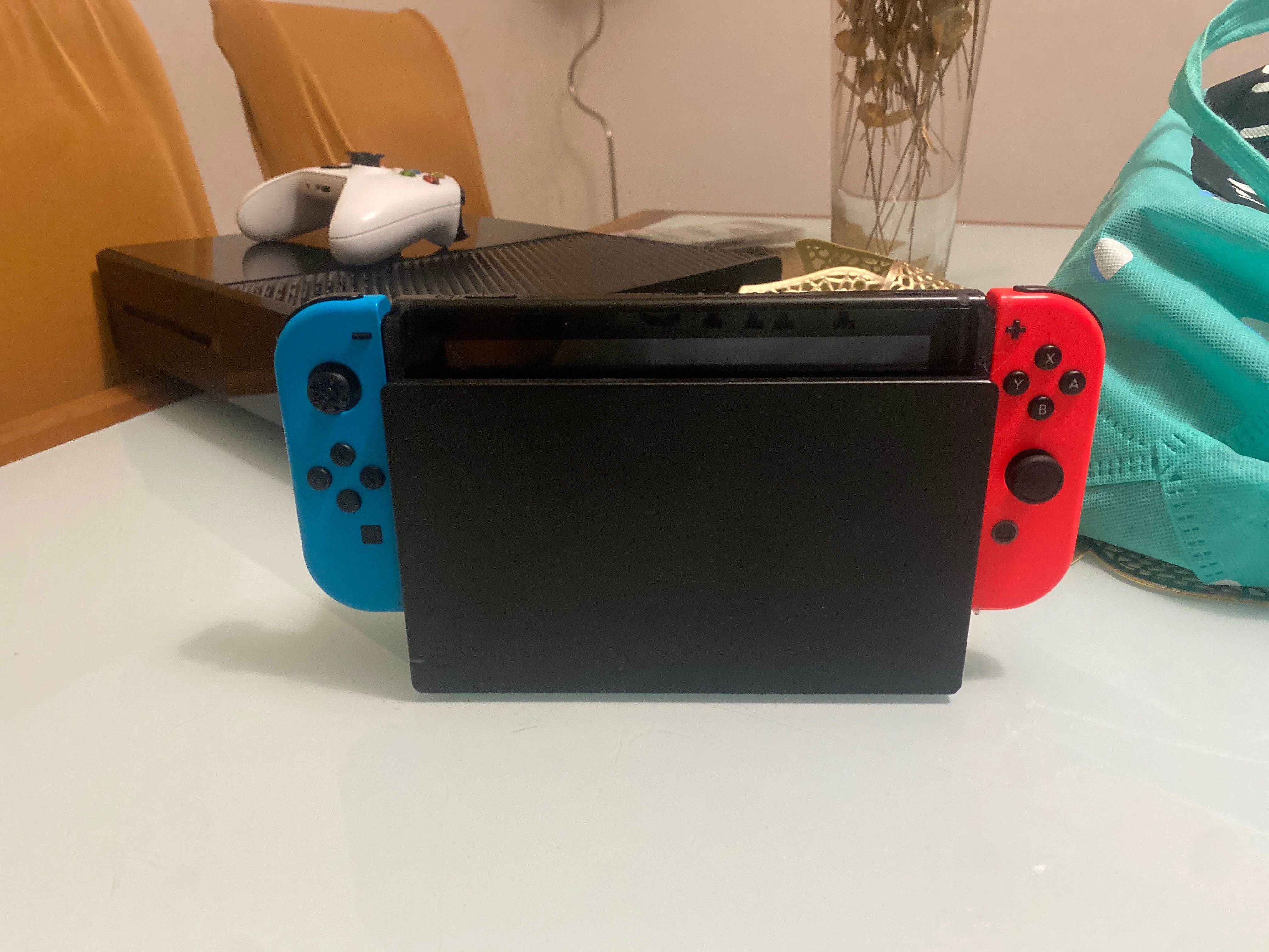 Nintendo switch com joycon