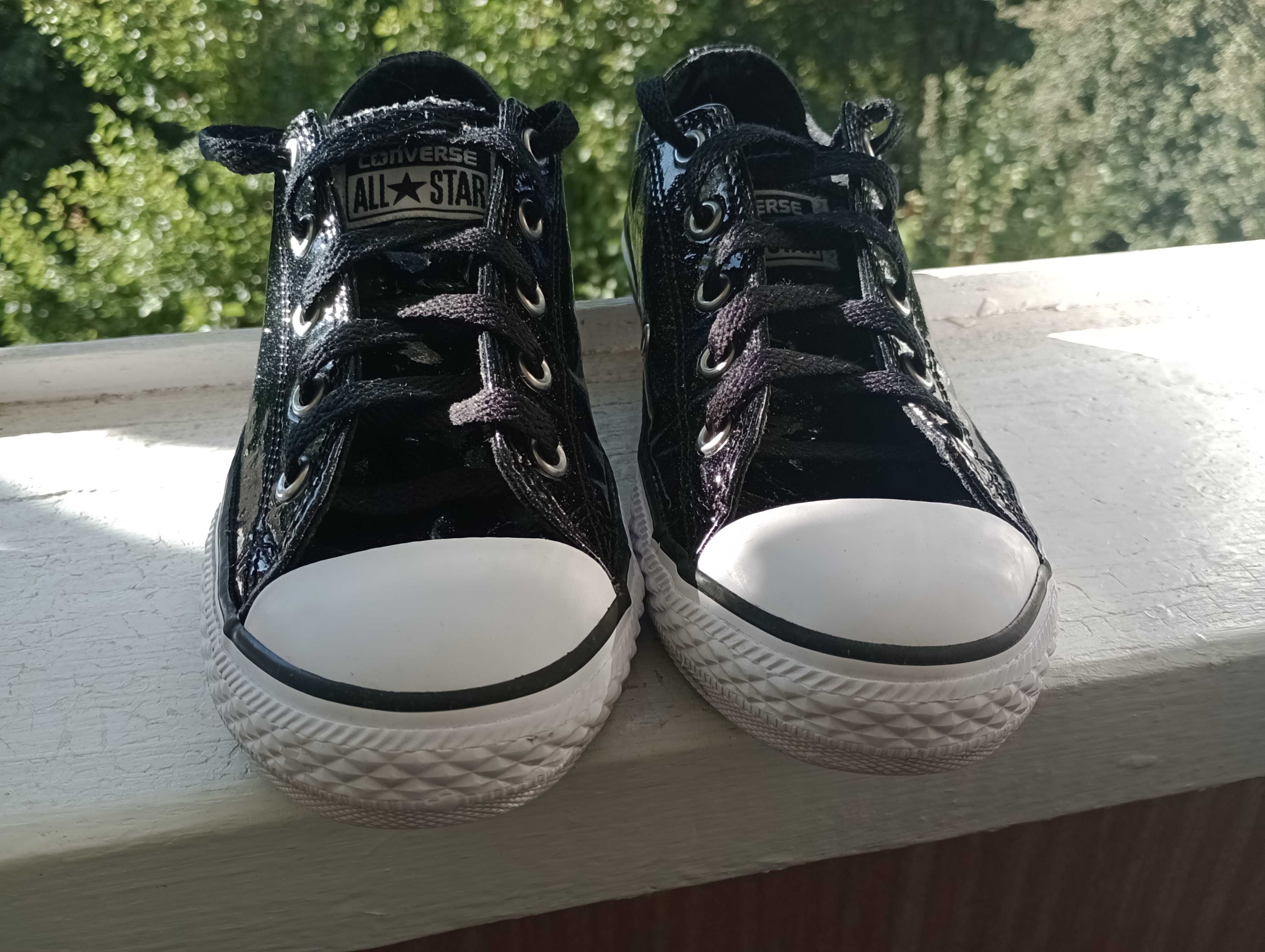 Кеди Converse 34 р., чорні, лакові, блискітки