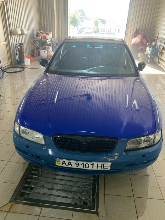 Продам Мазду кседокс 9 на запчастини донора чи відновлення