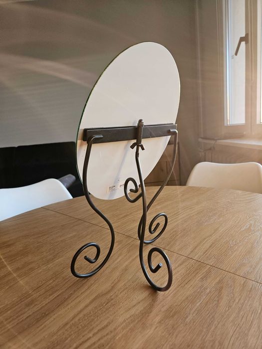 Lusterko do makijażu Ikea