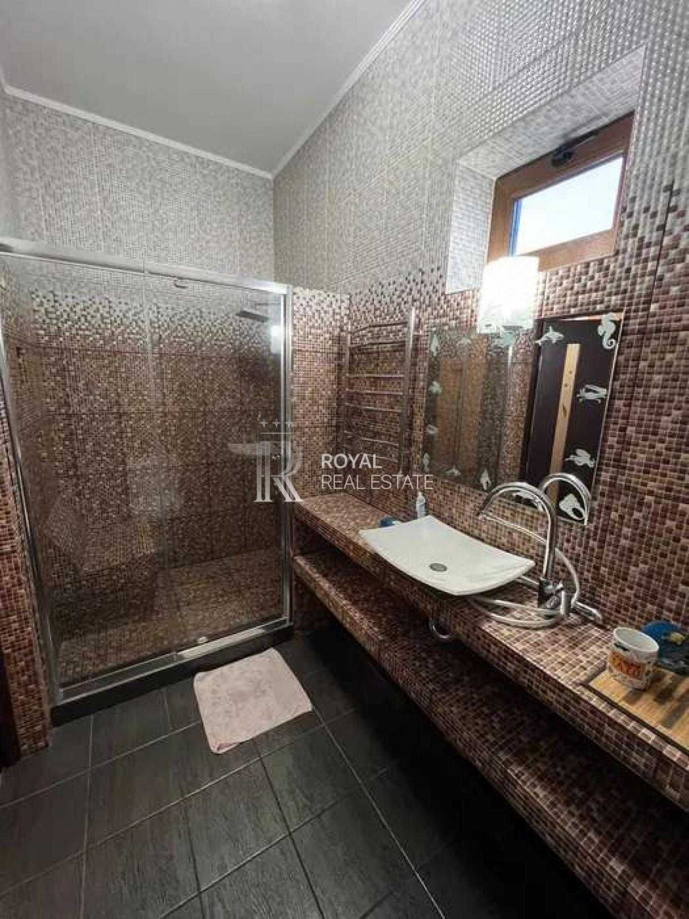Продаж будинку 5к 340м2 2 поверхібасейн камін хамам гараж Лісне