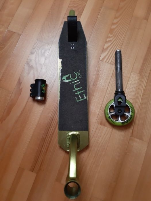 Są 2 CZĘŚCI bez decku widelec, zacisk do hulajnogi Madd gear pro mgp