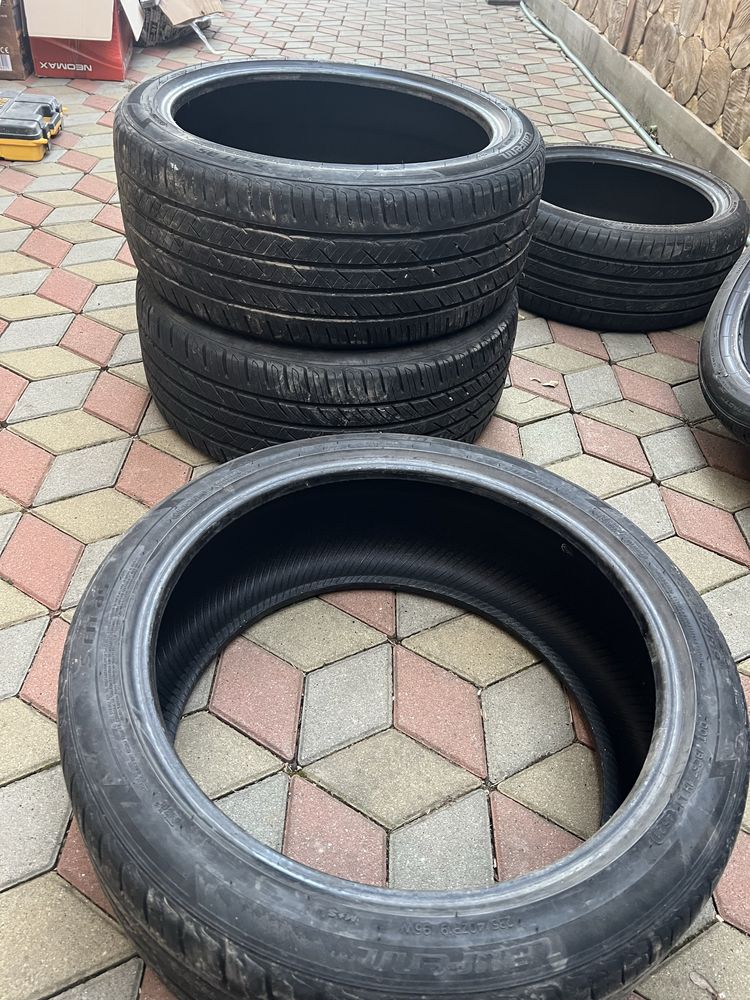 235/40 R19 laufenn