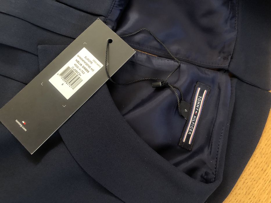 Sukienka Tommy Hilfiger