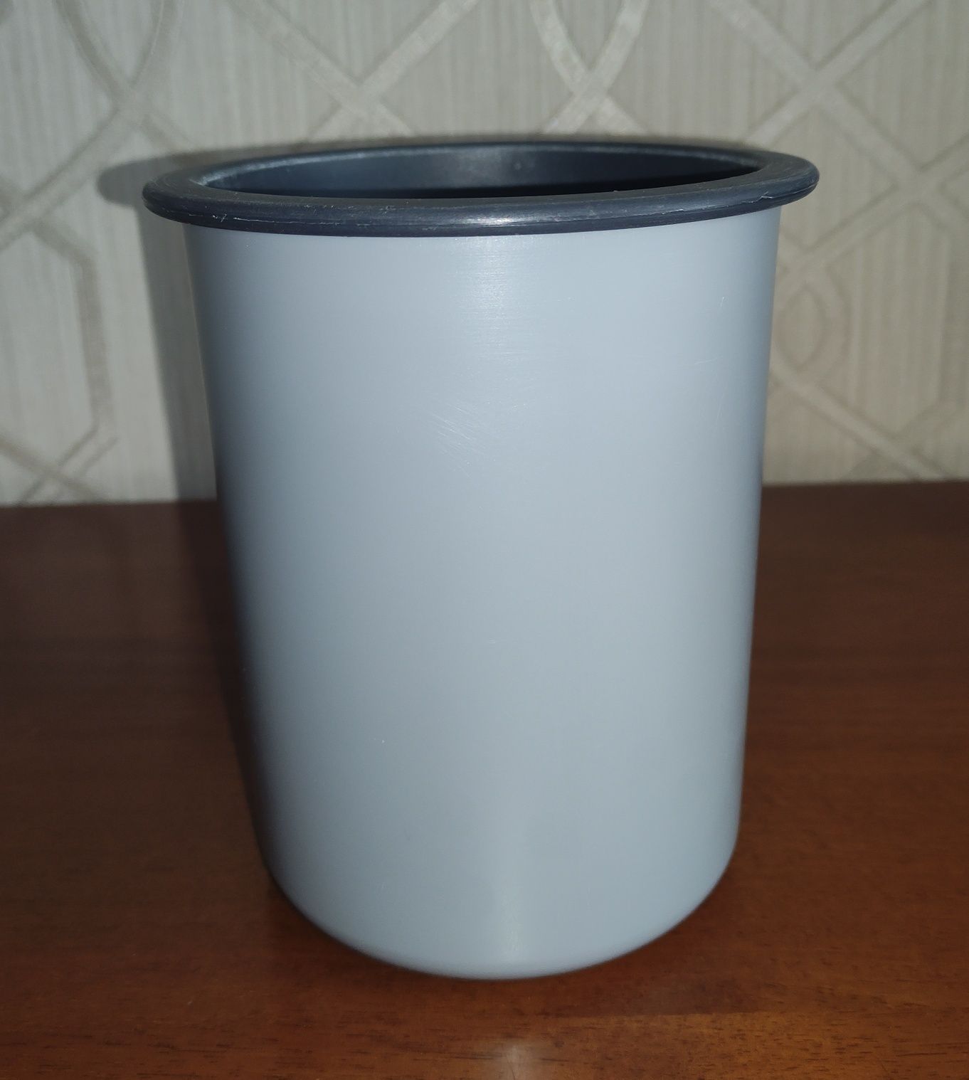 Подставка под кухонные приборы Tupperware 1,25 л
