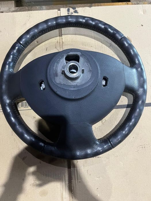 Ref 212 Volante Renault Clio II ano 2005