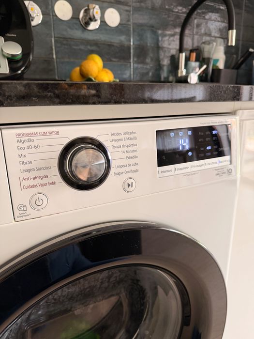 Máquina de Lavar Roupa LG - 9kg