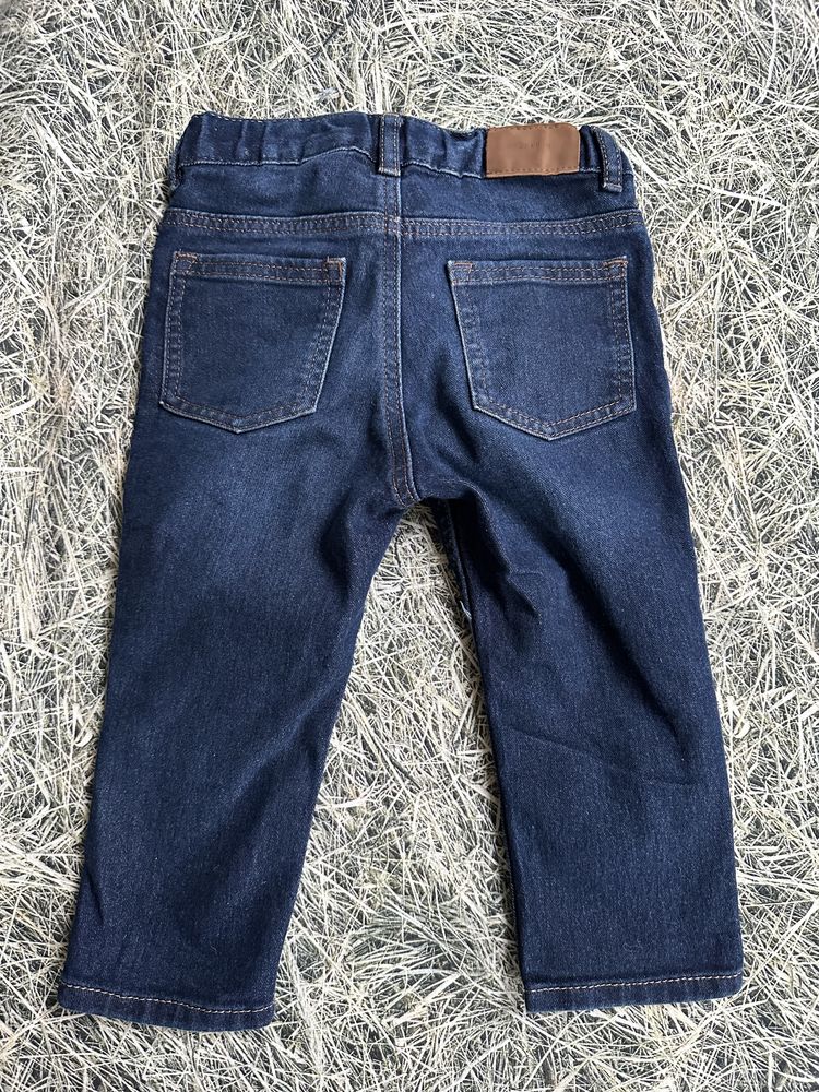 Spodnie jeansowe H&M regulowane w pasie - rozmiar 86