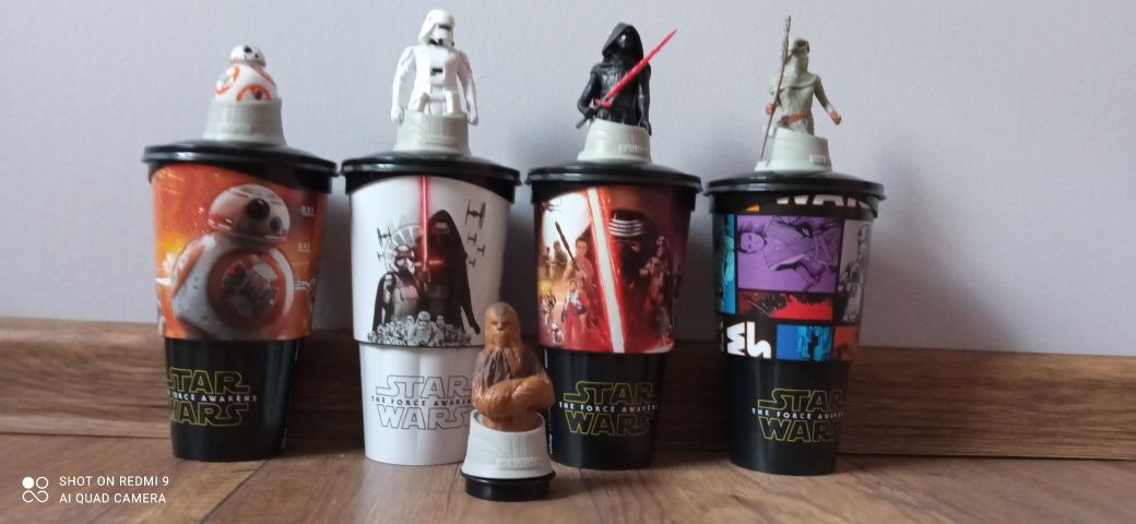 Wiaderka do lodu, kubki Star Wars, figurki - Gwiezdne Wojny prezent