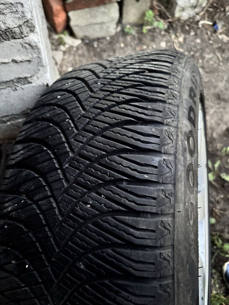 Felgi styling 122 i opony Goodride caloroczne 225/50 R17