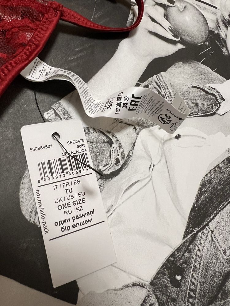 Intimissimi stringi ONE SIZE czerwone #walentynki