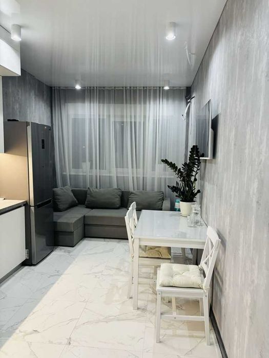 ЖК Кристалл! Молочная 52! Метро Левада! Продам 2К 68 м2