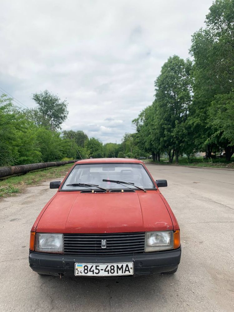 Продам Москвич 2141