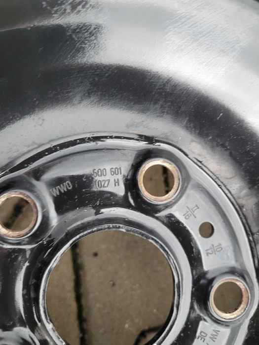 Oryginalne felgi stalowe 16'' 5Q0 Volkswagen Audi Skoda Seat Golf