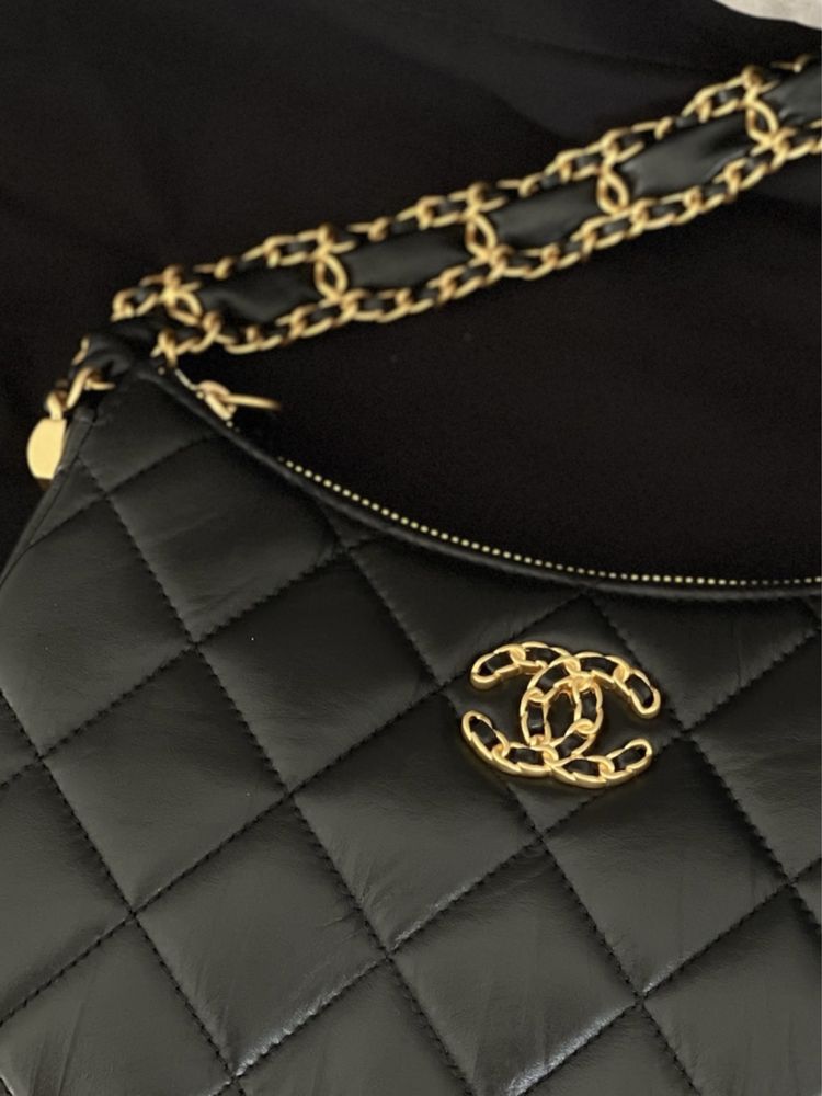 Сумка Chanel hobo