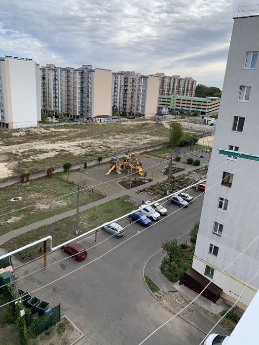 Продам 3 ком квартиру на Слобожанском