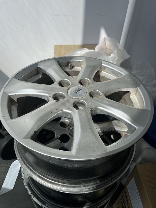 Продам Диски R16 (Б/У)