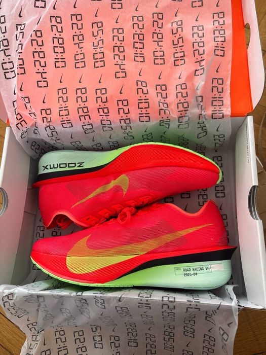 Nike vaporfly 4, 43eu, 9,5US, 27,7 cm, 8200 грн