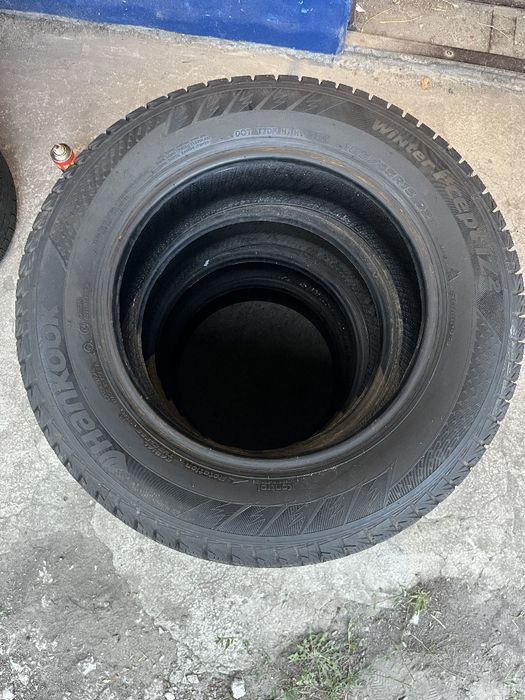 Резина зимняя 185/65r15