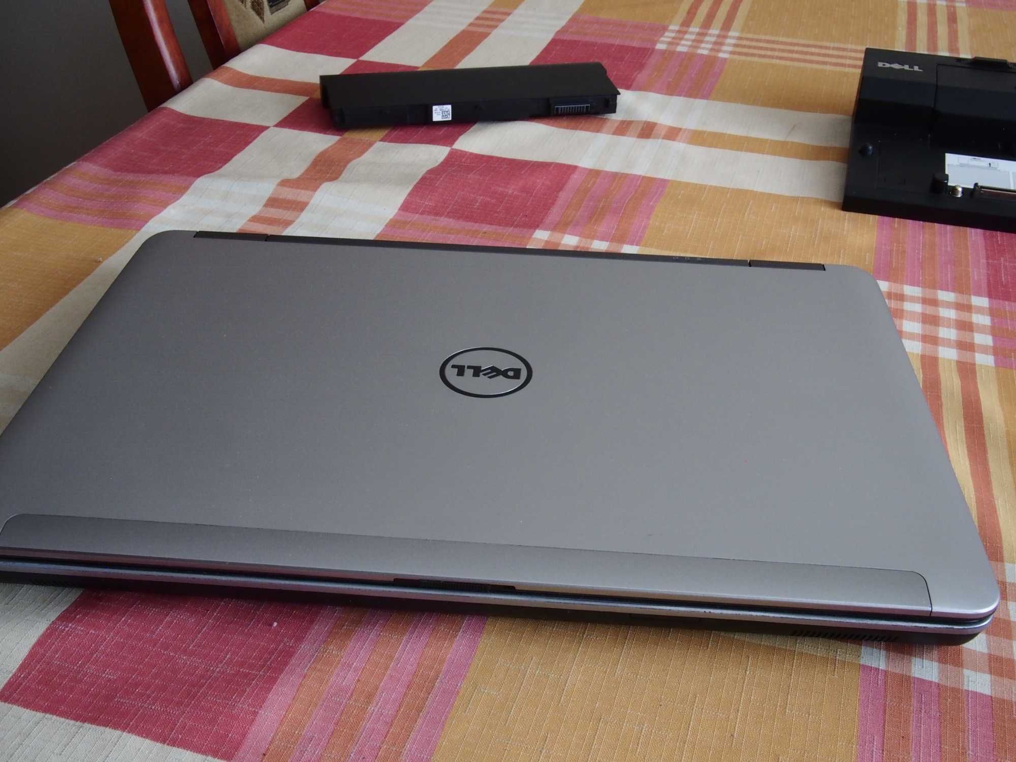 Sprzedam laptopa Dell Latitude E6540.