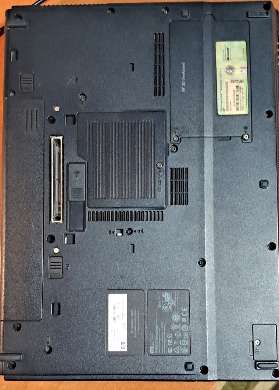 Laptop HP Compaq 6710b Win7 profesional