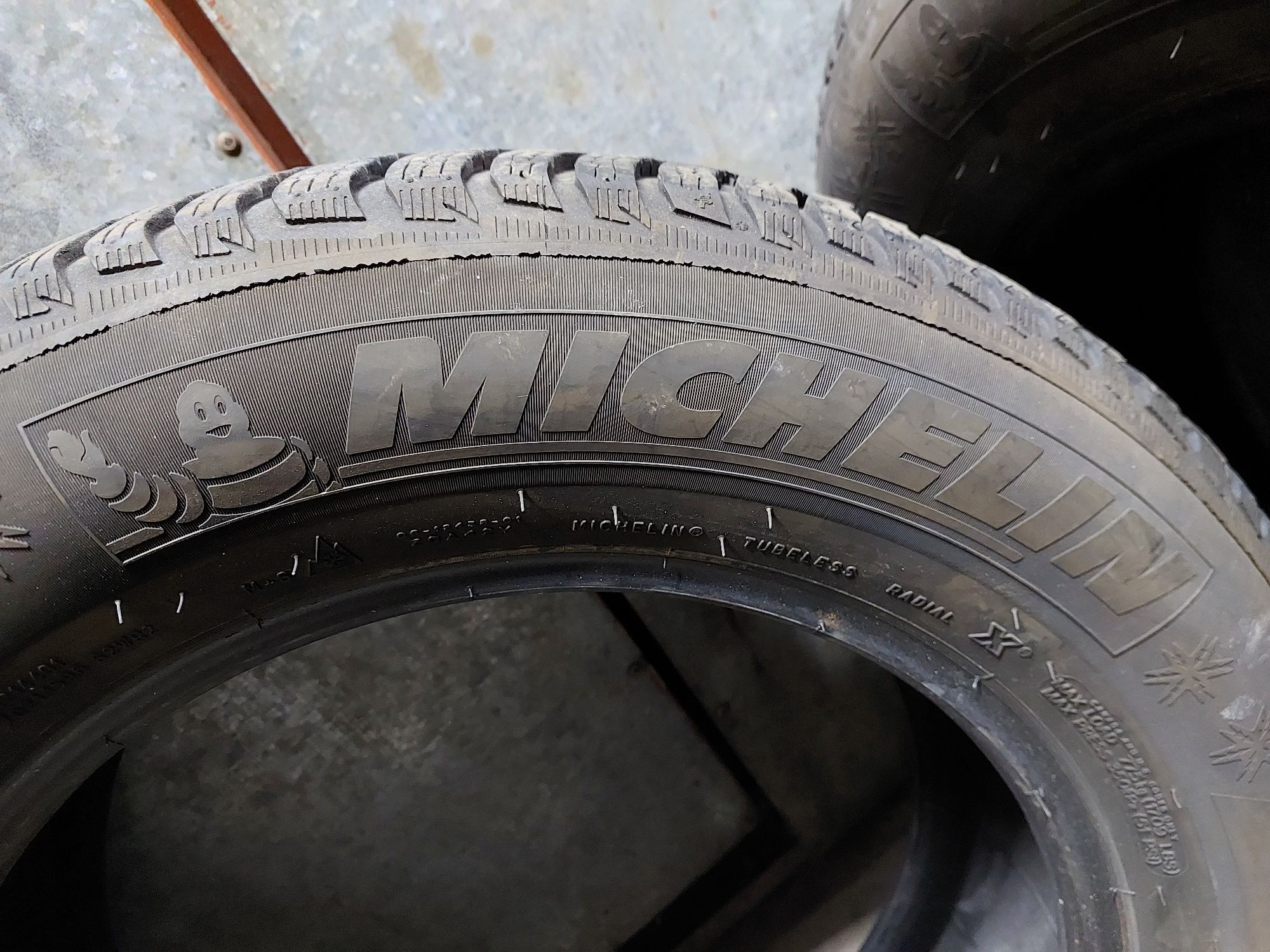 Michelin 215/65R17 Alpin5