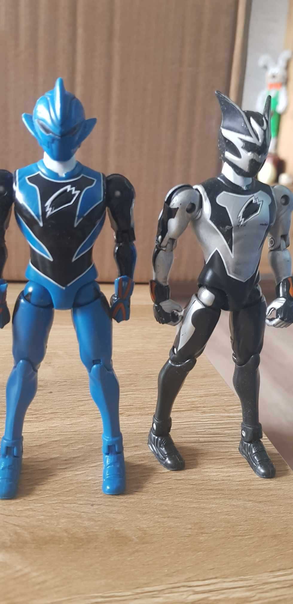 Power Rangers Jungle Fury figurki