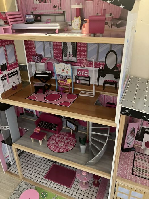 Domek drewniany dla barbie KidKraft