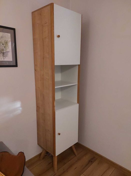 Witryna vox z serii, kolekcji Nature, plus dodatkowa para drzwiczek!