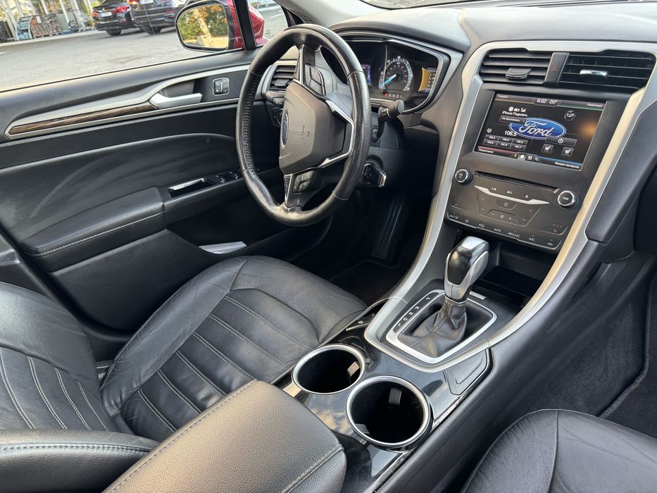 Ford fusion hybrid