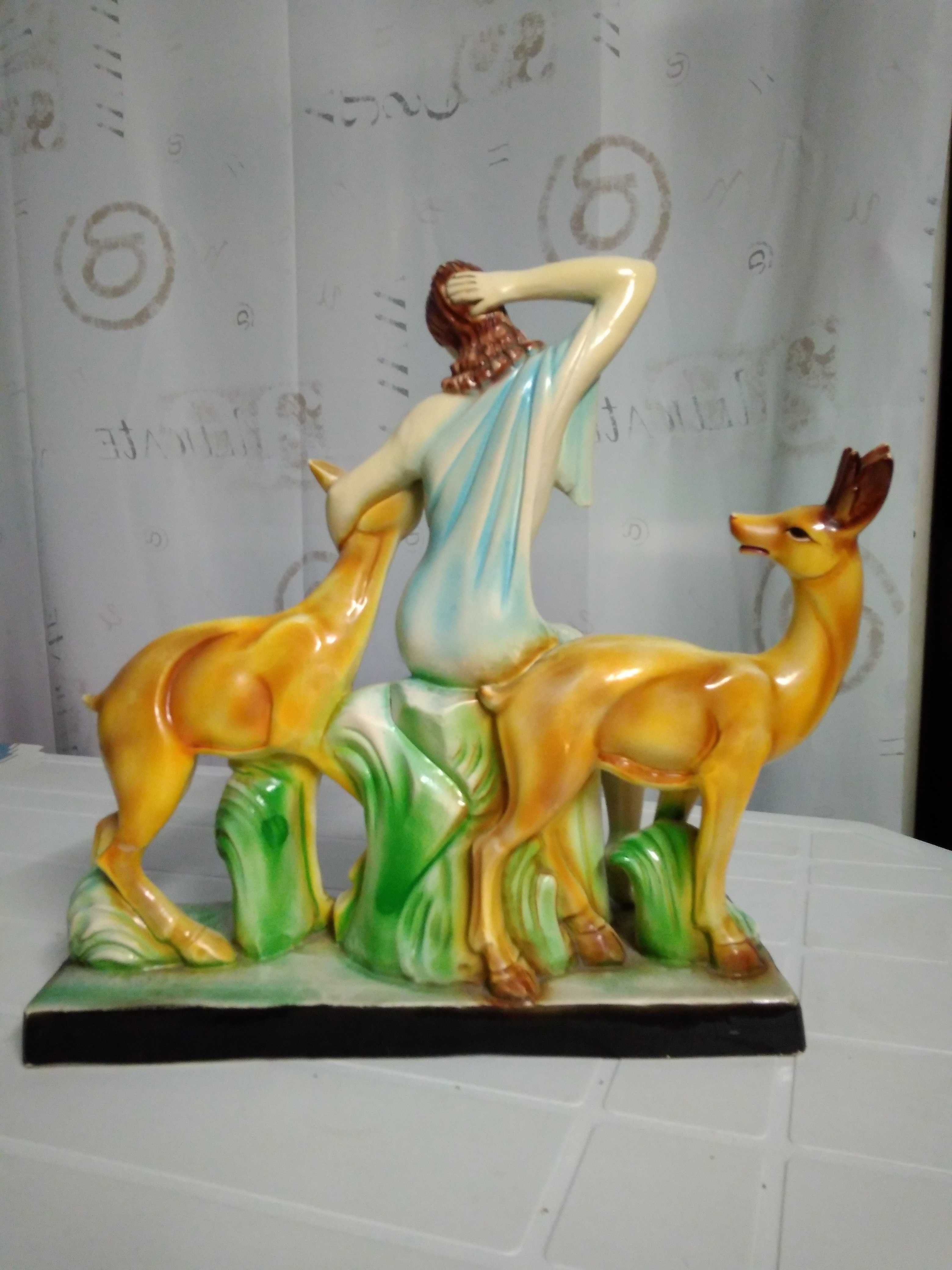 Estatueta antiga