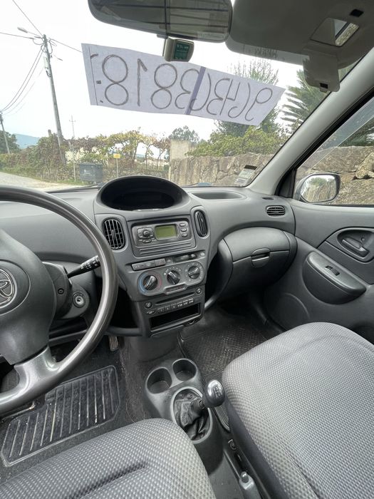 Toyota Yaris 2004