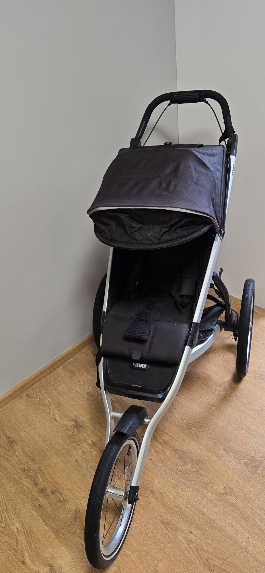 Wòzej biegowy thule glide 2