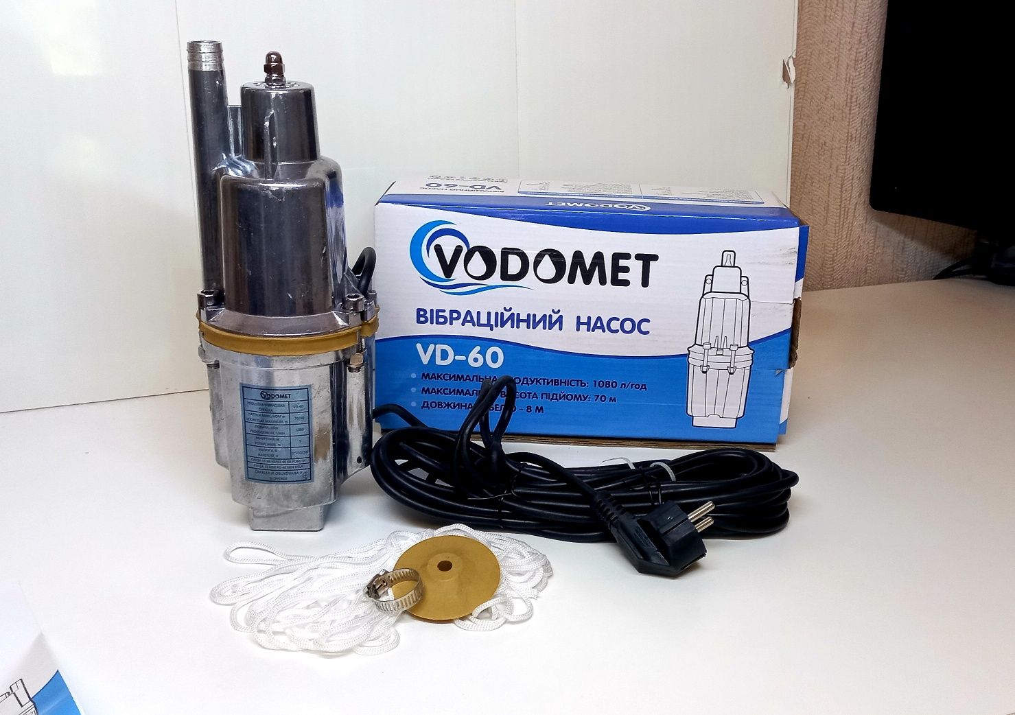 Вібраційний насос Vodomet VD-60 з верхнім забором води