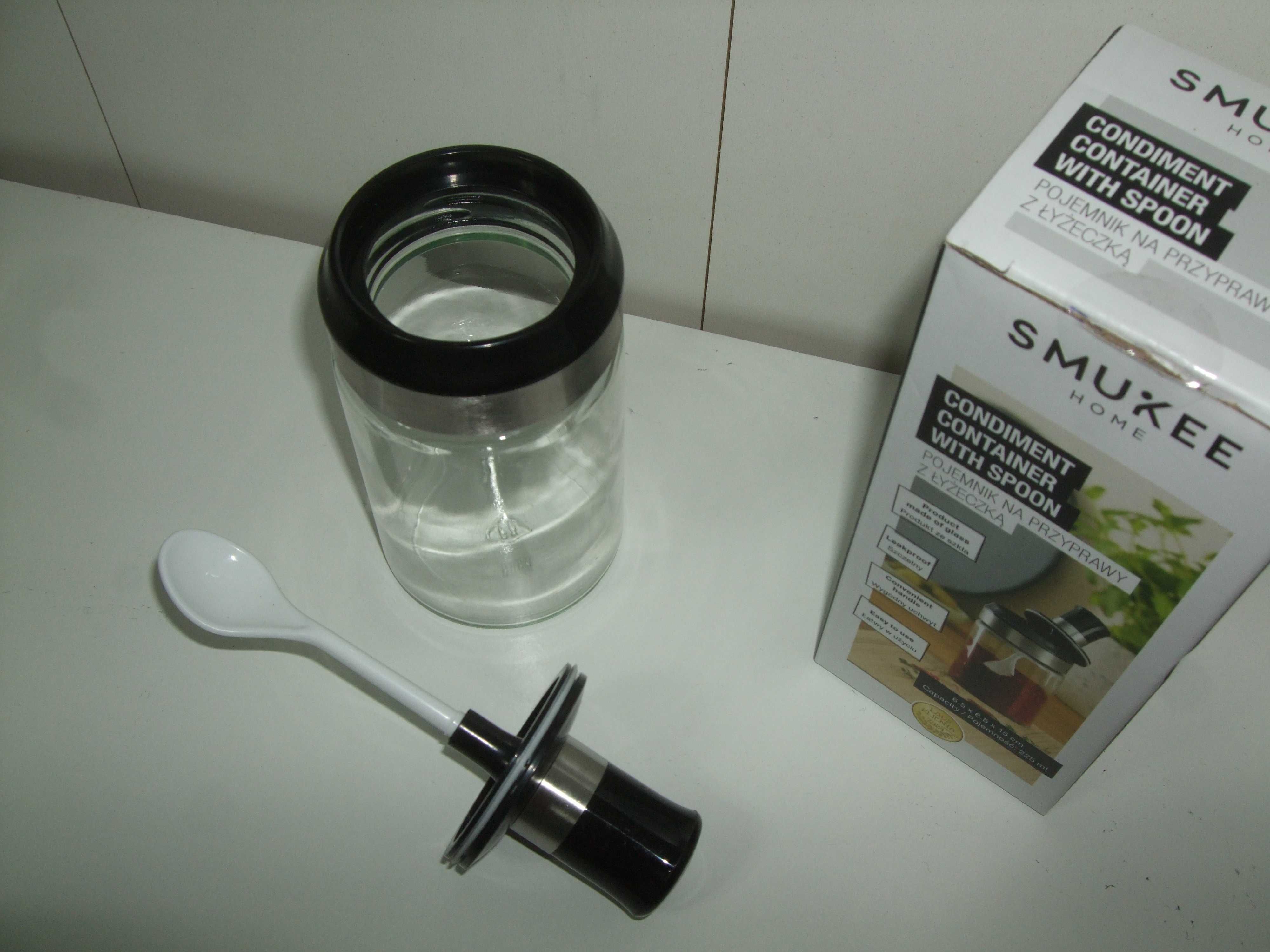 SZKLANY POJEMNIK na Przyprawy Cukier Sól SŁOIK 225 ml. z ŁYŻECZKĄ