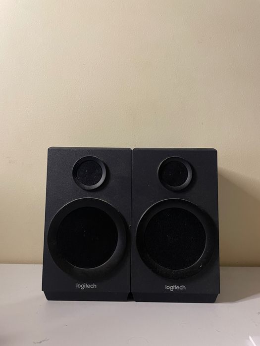 Colunas Logitech Z333