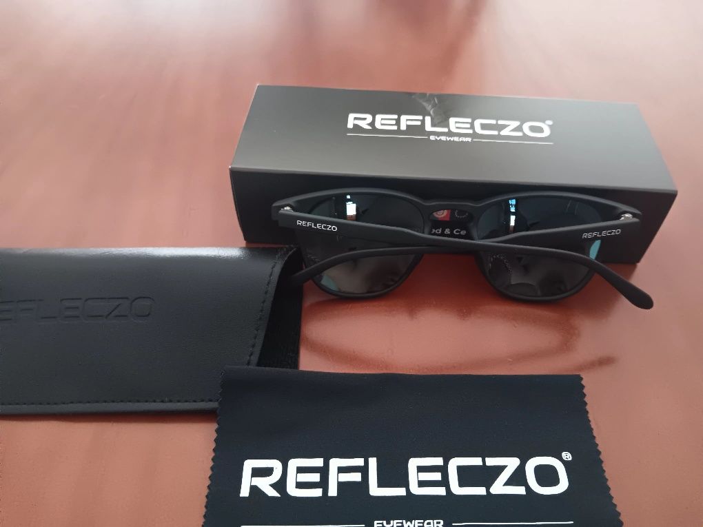 Óculos de sol ' Refleczo ' novos
