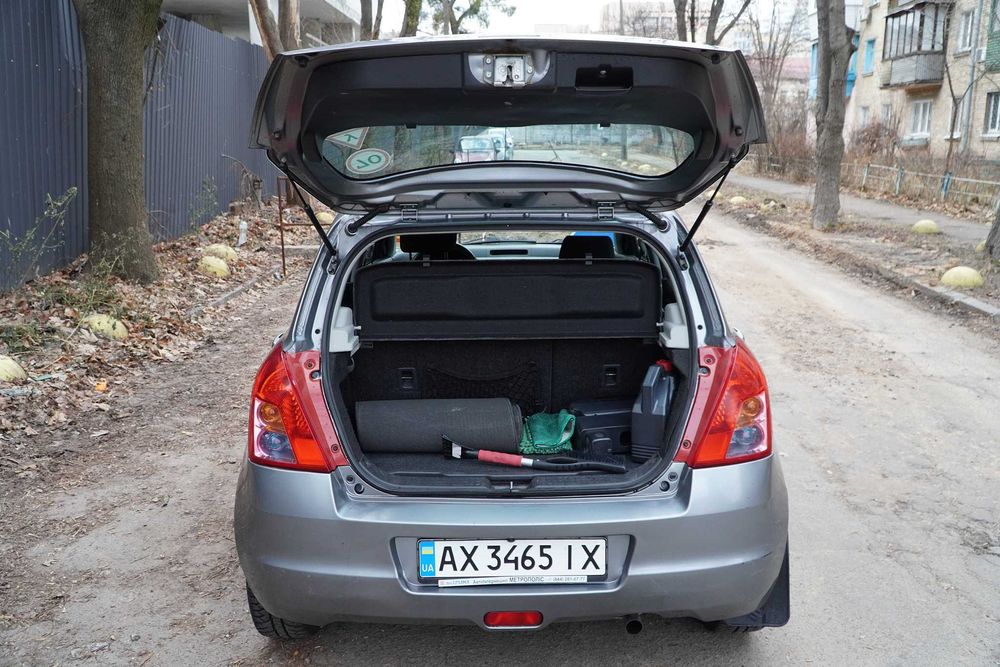 Продам Suzuki Swift 2008 механіка 154 тис/км 1.3 MT 92 к.с – свій