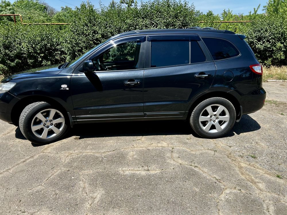 Продам Hyundai Santa Fe, 2007 года